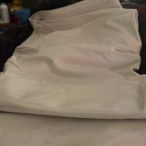 Shimmery Zyia Leggings similar to Luxe in style